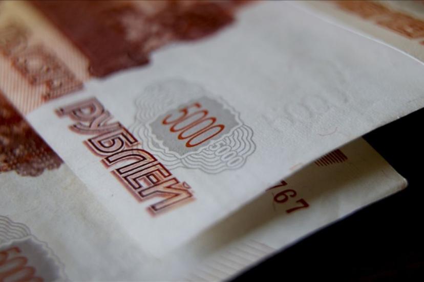 Rusya'da bütçe, 3,4 trilyon ruble açık verdi
