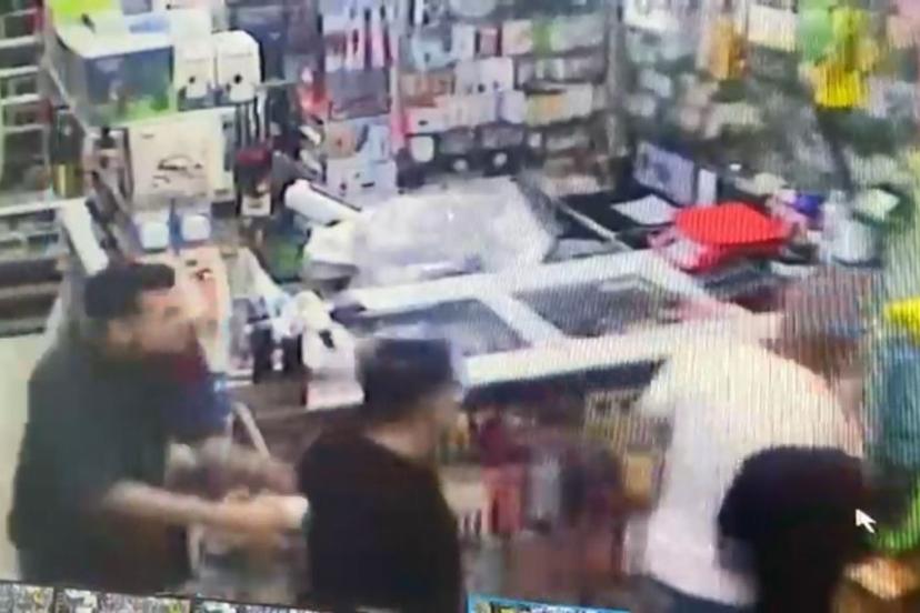 Bursa’da deprem anları kameralara yansıdı