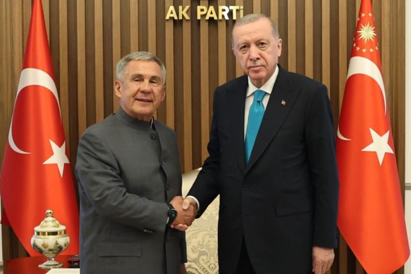 Cumhurbaşkanı Erdoğan, Tataristanlı mevkidaşı Minnihanov'u ağırladı