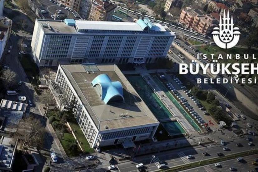 İBB'ye yönelik yolsuzluk soruşturması: Gözaltına alınan 10 zanlı adliyede