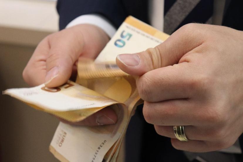 Piyasalarda gün sonu: Borsa yükseldi, altın düştü