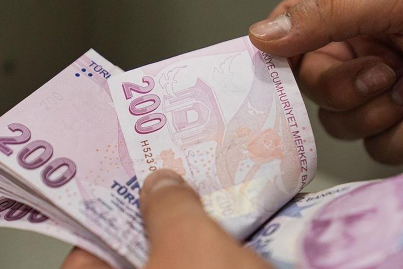 SON DAKİKA! En düşük emekli maaşına zam teklifi komisyondan geçti