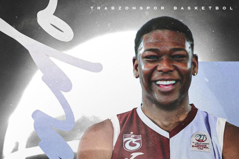 Trabzonspor, iki oyuncuyu renklerine bağladı