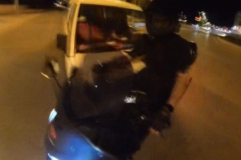 Eskişehir'de çarptıkları motosiklet sürücüsüne ambulans çağırmadılar