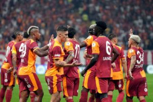 Galatasaray, Çaykur Rizespor’u 3-1 Mağlup Etti: Seri 15 Maça Çıktı
