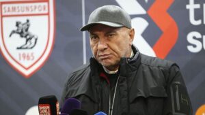 “Bazı Futbolcular Samsunspor Formasını Hak Etmiyor”