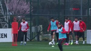 A Milli Futbol Takımı’nda Bayram Coşkusu ve Antrenman Mesaisi