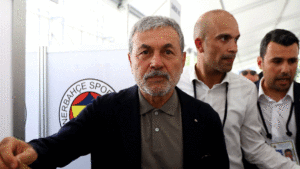 FENERBAHÇE’DE TEKNİK DİREKTÖR SÜRECİ: KOCAMAN GÖRÜŞMESİ NEDEN SONUÇSUZ KALDI?