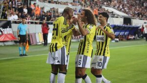 Fenerbahçe’nin Şampiyonlar Ligi Gecesi! Lyon Deplasmanında Tur İçin Sahaya Çıkıyor