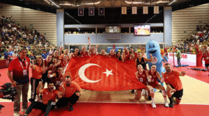 Taranto 2026’da Türkiye’den Madalya Şovu! Filenin Sultanları Zirvede